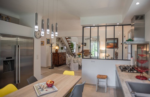 Cereste House | Beautifully located villa with piano and own pool