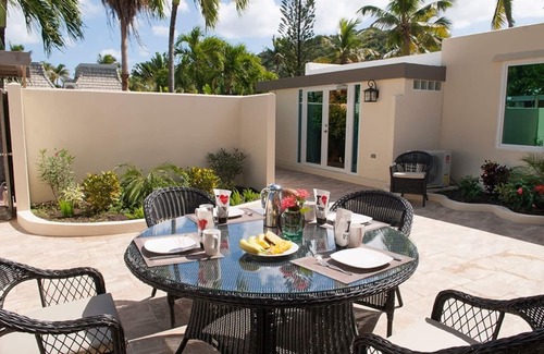 Frydendal Villa | Beautifully newly renovated 3 BR/4 BA condo footsteps from the beach.