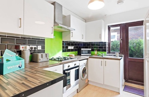 Walworth House | Beautifully Presented 2BD House, South East London