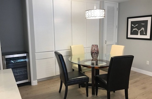 Hillcrest Condo | Beautifully remodeled condo close to attractions, restaurants and shopping!