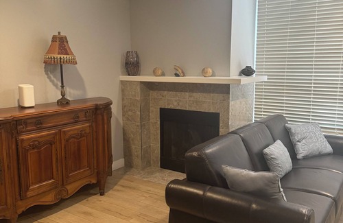 Hillcrest Condo | Beautifully remodeled condo close to attractions, restaurants and shopping!