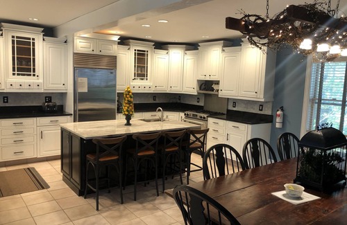 West Cape May House | Beautifully Renovated 3BR 1889 Cape May Victorian .8 Mile to Beach
