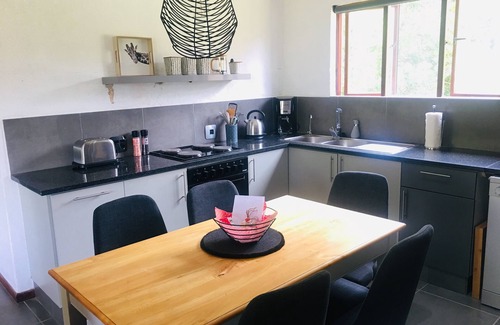 White River Ski Chalet | Beautifully renovated three bedroom/two bathroom chalet in secure Resort