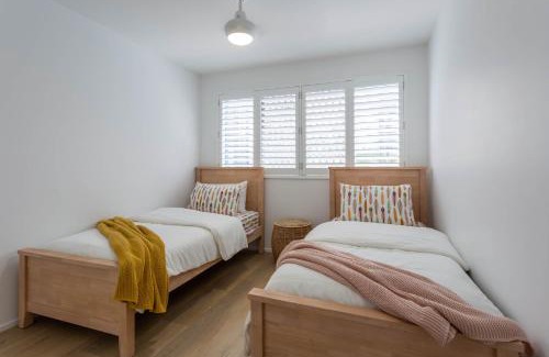 Maroochydore Apartment | Beautifully Renovated Maroochydore Beach Apartment