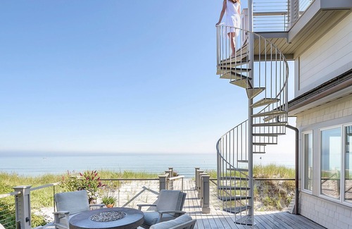 Gloucester House | Beautifully renovated OCEAN-FRONT luxury home on private beach