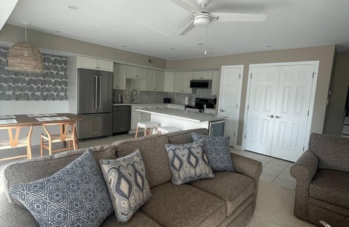 Merion Park Condo | Beautifully Renovated Condo in OCNJ at Blue Water Marina.