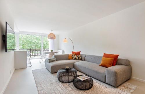 Knokke Apartment | Beautifully renovated appt with big cosy terrace