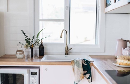 Bendalong Cottage | Beautifully restored 1950's beach shack