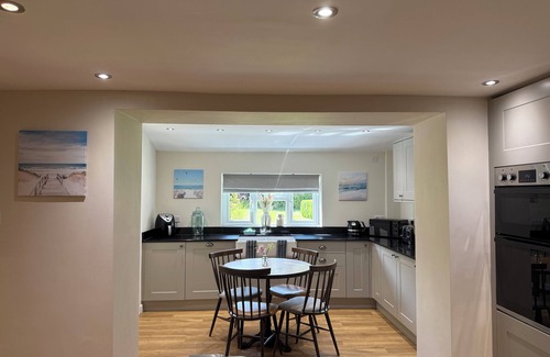 Holworth Other | Beautifully restored Grade II listed house, nestled in a picturesque village!