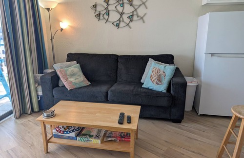 Galveston Condo | BEAUTY AND THE BEACH TOP FLOOR CONDO WITH ELEVATOR, GULF VIEWS