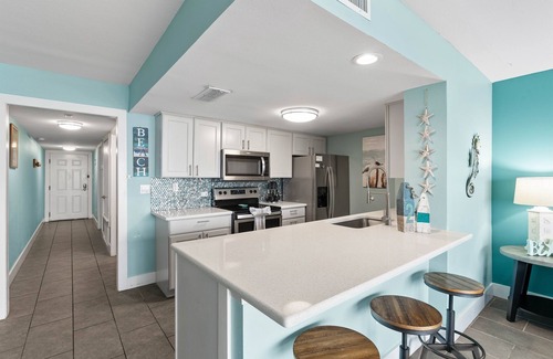 Rockport Condo | Beauty Blues Laguna Reef 310 | Waterfront Condo w/Pool, Pier & Stunning Views