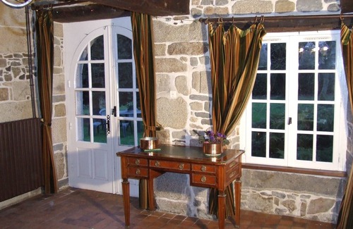 Roz-sur-Couesnon Cottage | Beauvoir mansion 8 km from the Mont Saint Michel.
