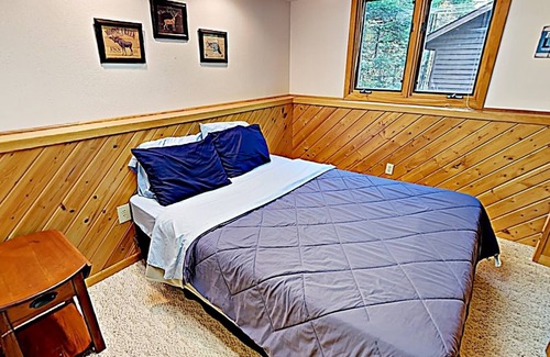 Hayward Cabin | Beaver Bay Lodge On 2,500 Acre Nelson Lake Hayward, WI