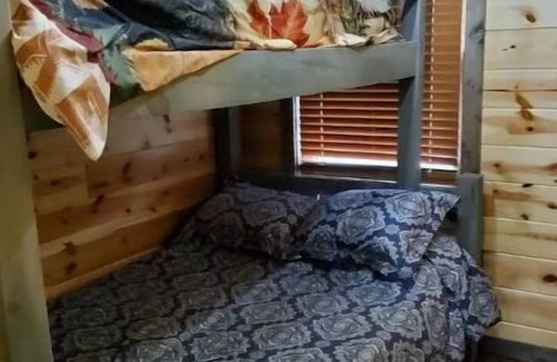 Webb Lake Cabin | Beaver Dam Lodge