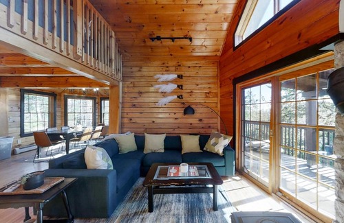 Boothbay Harbor House | Beaver Run Cabin