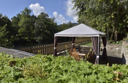 Chateauneuf-les-Bains House | Bed and Breakfast Du Moulin De Lachaux, Auvergne, Puy de dôme, France.