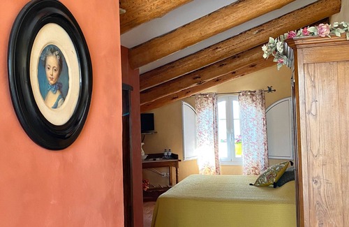 Murato Bed & Breakfast | Bed and Breakfast 'Colomba' with Shared Pool, Wi-Fi and Air Conditioning