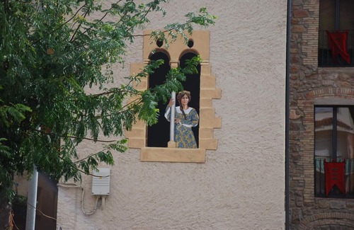 Balaguer Apartment | Bed and Breakfast 'Habitació Superior' with Shared Terrace, Wi-Fi and Air Conditioning