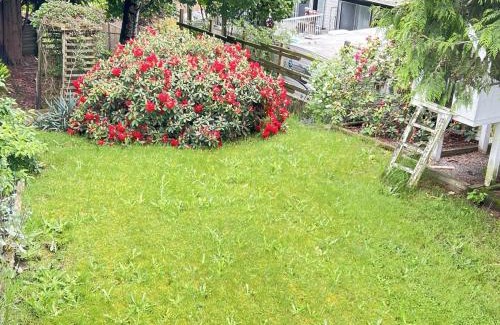 Townline Hill Bed & Breakfast | Bed And Breakfast In Fraser Valley R2 - R3