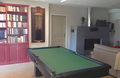 Le Fraysse Bed & Breakfast | Bed and Breakfast 'La Des Lys' with Shared Pool, Shared Garden and Wi-Fi
