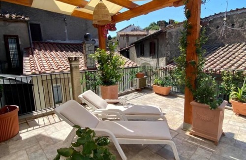 Lake Bracciano Apartment | BED&BIKEITALA ANGUILLARA SABAZIA AL BORGO - House in the village on the shores of the lake
