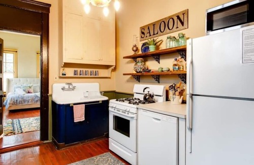 Clifton House | Bed&Bourbon | Classic | Walk | Close to Everything