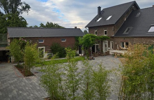 Meerbusch Bed & Breakfast | Bed & Breakfast Brockhof Meerbusch