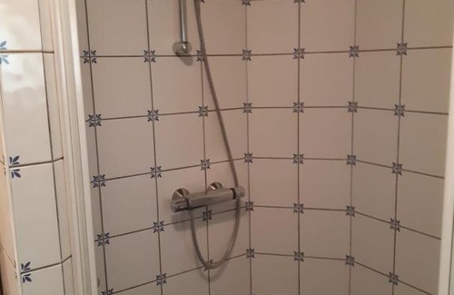 Een-West Bed & Breakfast | Bed & Breakfast “ Gastvrij onthaal “