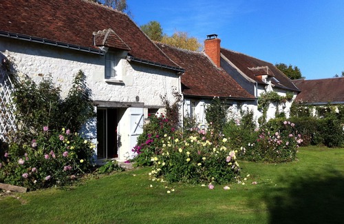 Vou Cottage | BedBreakfast in a 16th century house Loire valley near the most famous chateaux
