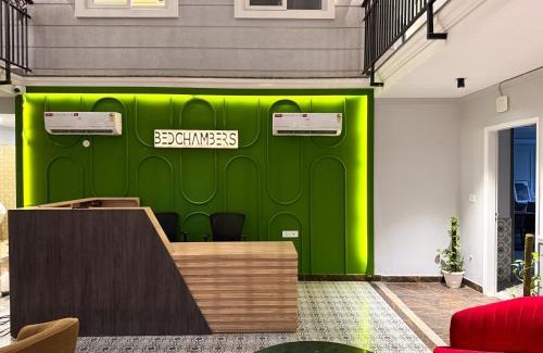 Sushant Lok Apartment | BedChambers Luxurious Aparthotel Near Medicity