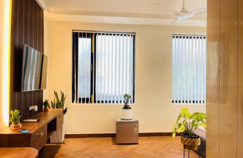 Saket Hotel | Bedchambers, Saket