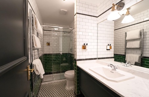 Bedford Hotel | Bedford Swan Hotel & Thermal Spa