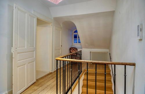 Ferney-Voltaire Apartment | Bedroom 4 - Yesterday's Charm - COLIVING