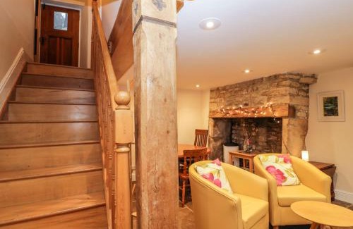 Randwick House | Beech Cottage
