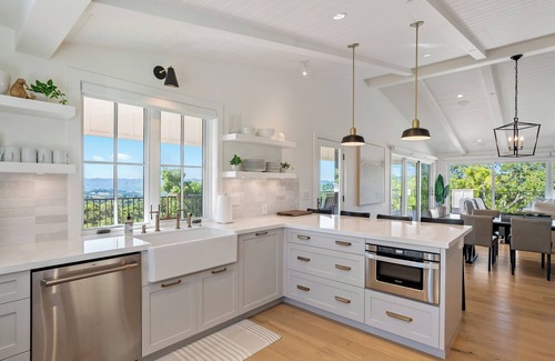 Paso Robles House | Beginnings Ranch and Vineyard - New Construction! Rural Estate with Pool