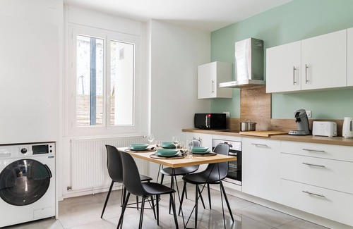 Saint-Etienne Apartment | Beige hospitalité - Frida