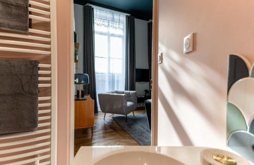 Jacquard - Prefecture Apartment | Beige Hospitalité - Romy - hypercentre - 2 bedrooms - parking