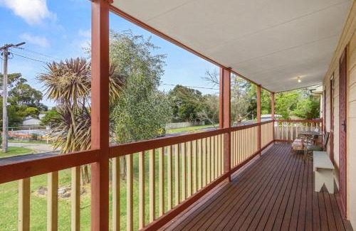 Inverloch House | Beilby Beach Cottage