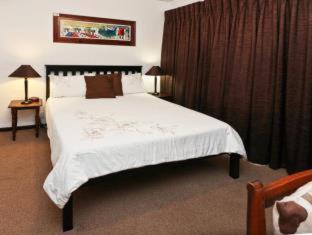 Oudtshoorn House | Beit Shalom before known as Best Little Guesthouse