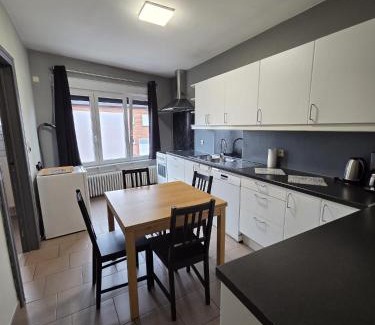 Gosselies Apartment | Bel-étage cosy 2 chambres proche Charleroi-Airport