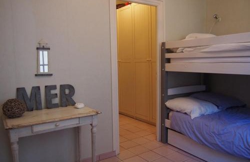 Les Sables d'Olonne Apartment | Bel appartement, 20m de la plage - Cour privée