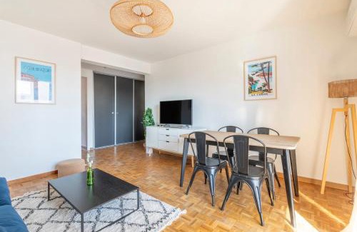 5th Arrondissement Apartment | Bel appartement 2 ch proche Castellane et métro