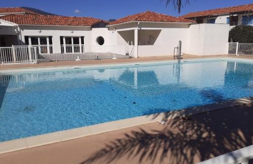 Poggio-Mezzana Apartment | Bel appartement avec piscine- Poggio Mezzana