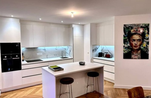 Reims City Centre Apartment | Bel Appartement Avec Parking au Coeur de Reims