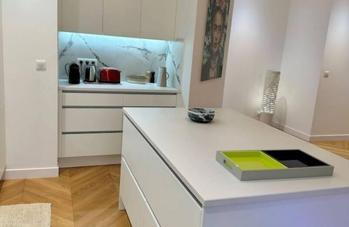 Reims City Centre Apartment | Bel Appartement Avec Parking au Coeur de Reims
