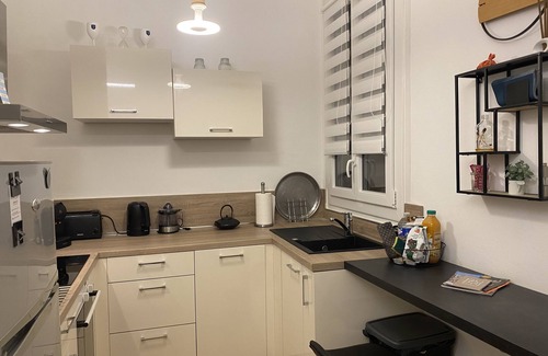 Quartier Pasteur Apartment | Bel Appartement Hyper Entre