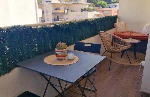 Le Cannet Apartment | Bel Appartement lumineux avec balcon