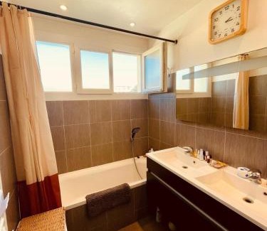 Le Cannet Apartment | Bel Appartement lumineux avec balcon