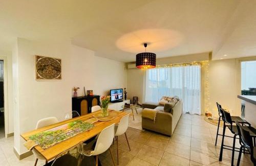 Le Cannet Apartment | Bel Appartement lumineux avec balcon