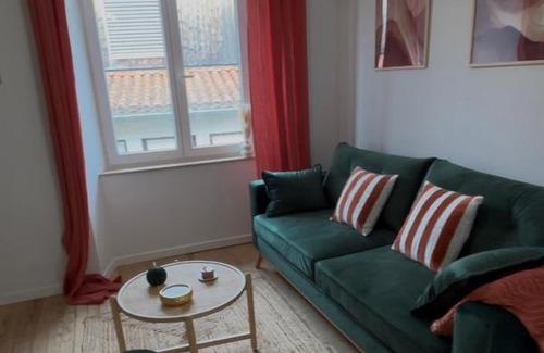 Brantome-en-Perigord Apartment | Bel appartement neuf en plein centre
